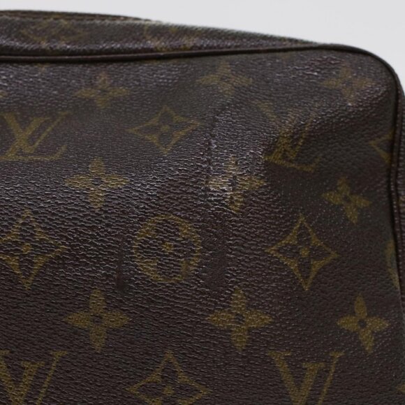 LOUIS VUITTON Monogram Trousse Toilette 23 Clutch Bag - Picture 13 of 15